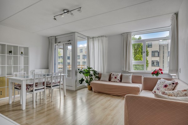 For sale: Boeninlaan 297, 1102 TK Amsterdam