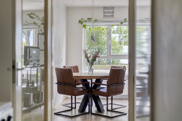 Medium property photo - Dantestraat 276, 1102 ZS Amsterdam