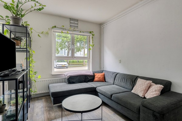 Medium property photo - Dantestraat 276, 1102 ZS Amsterdam