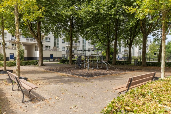 Medium property photo - Dantestraat 276, 1102 ZS Amsterdam