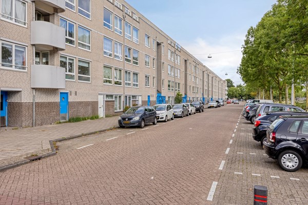 Medium property photo - Bernard Shawsingel 184, 1102 VD Amsterdam
