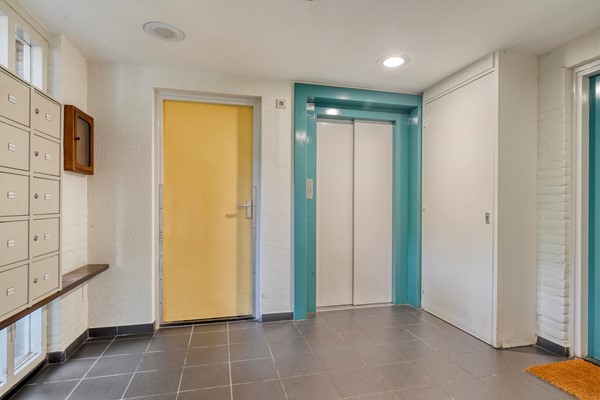 Medium property photo - Leusdenhof 240, 1108 DK Amsterdam