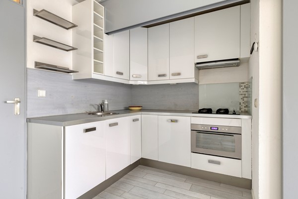 Medium property photo - Kolfschotenstraat 208, 1104 PD Amsterdam