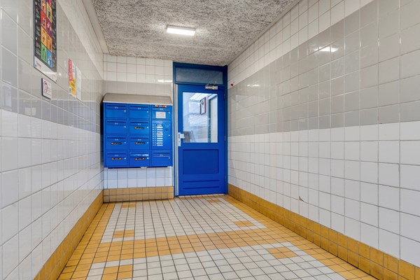 Medium property photo - Kolfschotenstraat 208, 1104 PD Amsterdam