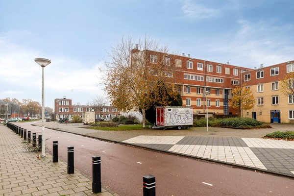 Medium property photo - Kolfschotenstraat 208, 1104 PD Amsterdam