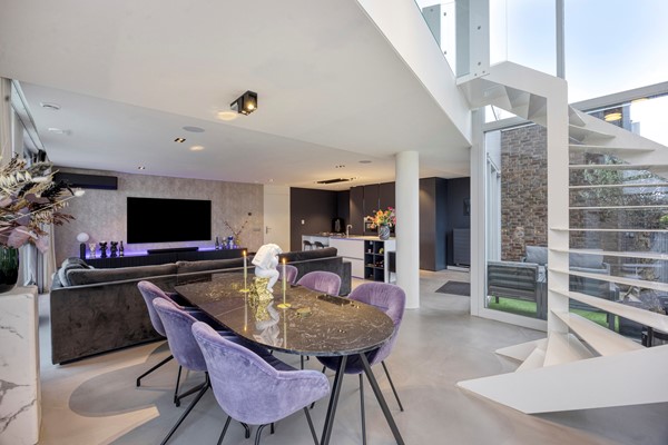 For sale: Borneostraat 4Y, 1094 CJ Amsterdam