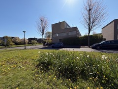 For sale: Krulslaplantsoen 2, 1104 KK Amsterdam
