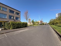 For sale: Krulslaplantsoen 2, 1104 KK Amsterdam