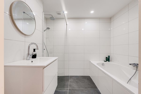 Medium property photo - Werkhovenstraat 14, 1107 KG Amsterdam