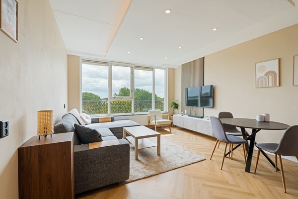 Medium property photo - Leerdamhof 168, 1108 BP Amsterdam