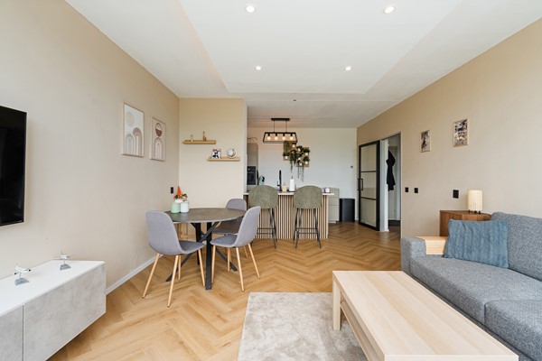 Medium property photo - Leerdamhof 168, 1108 BP Amsterdam