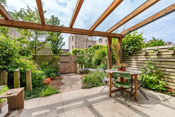 Medium property photo - Bert Haanstrakade 478, 1087 HJ Amsterdam