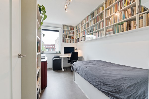 Medium property photo - Bert Haanstrakade 478, 1087 HJ Amsterdam