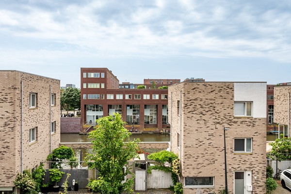 Medium property photo - Bert Haanstrakade 478, 1087 HJ Amsterdam