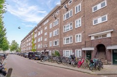 Rented: Chasséstraat 17-3, 1057HW Amsterdam