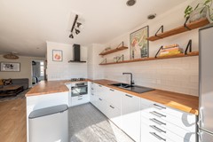 New for sale: Kinkerstraat 71C, 1053 DG Amsterdam