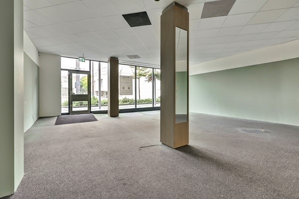 Medium property photo - Raadhuisplein 14, 3891 ER Zeewolde