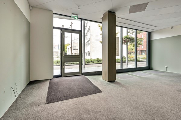 Medium property photo - Raadhuisplein 14, 3891 ER Zeewolde