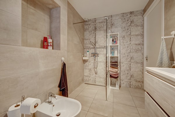 Medium property photo - Maria Mayerstraat 22, 1341 DK Almere