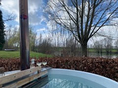 Huize Vossendel Suite wellness tuin privetuin B&B Bruidssuite sfeerfoto Istar-fotografie marielle stolk groessen duiven 6.jpg