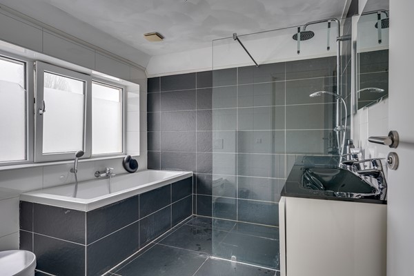 Medium property photo - Urkhovenseweg 177, 5641 KC Eindhoven