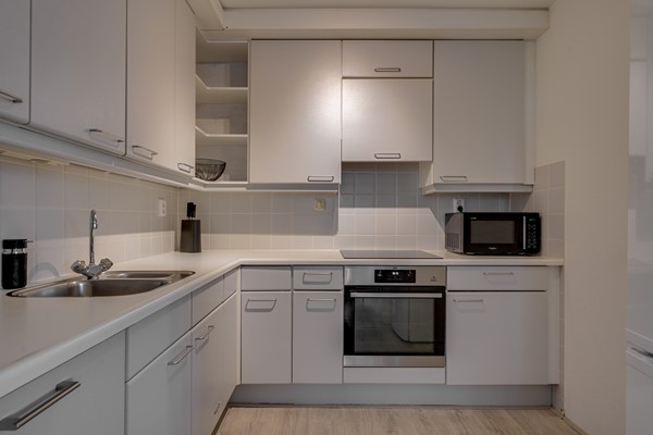 Medium property photo - Stationsweg 8, 5611 BX Eindhoven