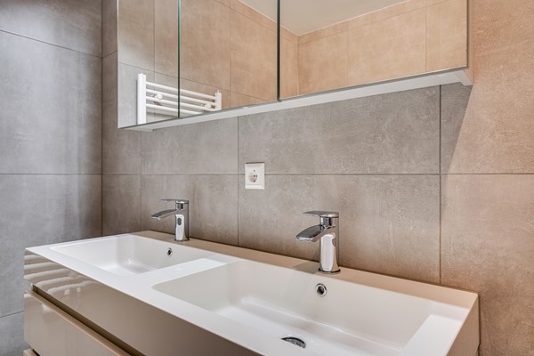 Medium property photo - Stationsweg 8, 5611 BX Eindhoven