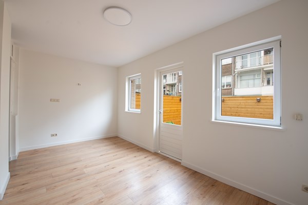 Medium property photo - Menninckstraat 50, 2583 BR Den Haag