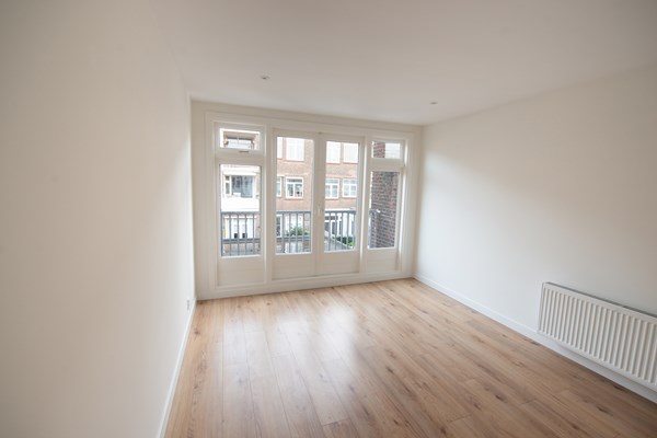 Medium property photo - Menninckstraat 50, 2583 BR Den Haag