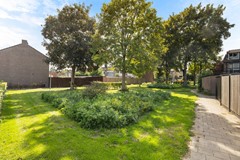 Prins Willem-Alexandersingel 37, Beesd-42.jpg