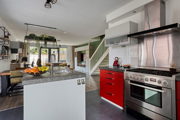 Medium property photo - Hendrik Veenemanstraat 52, 5691 BD Son en Breugel