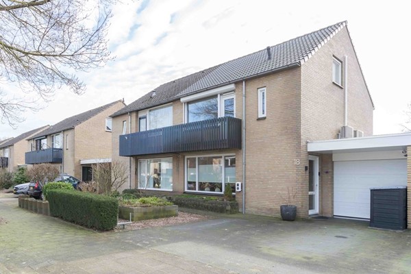 Evertsenlaan 18, Son en Breugel