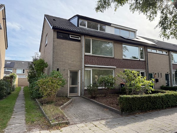 Saturnusstraat 20, Son En Breugel