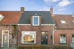 Verkocht: Ontdek de charme van Schoondijke en geniet van het wonen in stijl aan de Prinses Beatrixstraat 39!