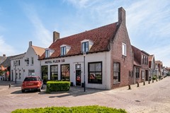 Te koop: Unieke kans in Zuidzande: Boutique hotel Plein 10 aan het Dorpsplein 