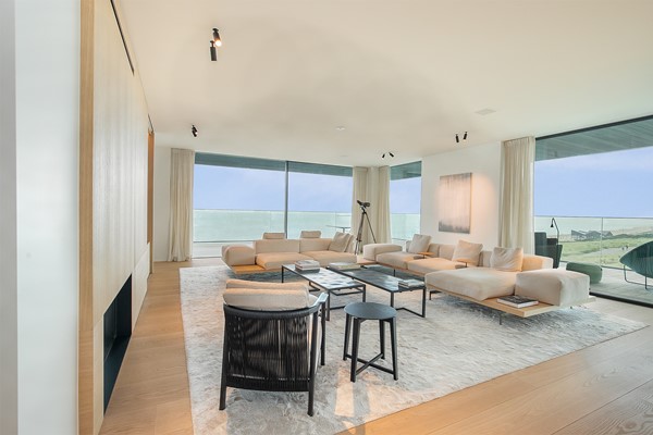 Exclusief wonen aan zee met ongeëvenaard uitzicht
