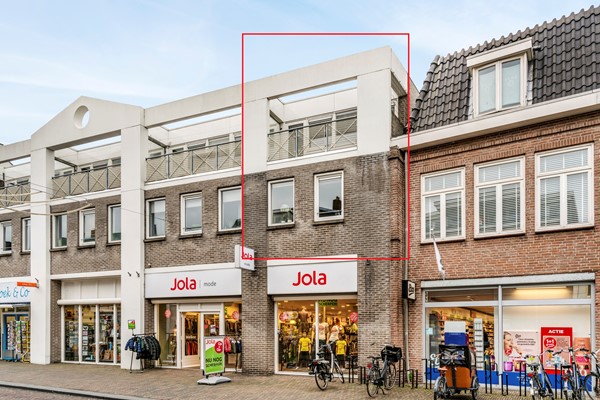 Sold subject to conditions: Charmante maisonnette in hartje Leerdam!