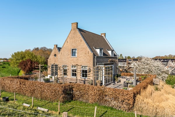 Sold: Hoogwaardig afgewerkte vrijstaande woning aan de Crobse Waard!
