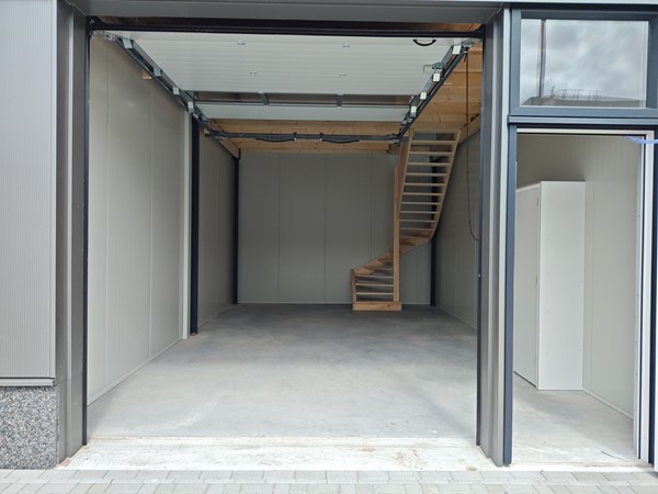 Medium property photo - Einsteinweg 48, 8912 AP Leeuwarden