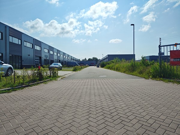Medium property photo - Einsteinweg 48, 8912 AP Leeuwarden