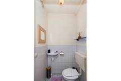 Toilet 01a.jpg