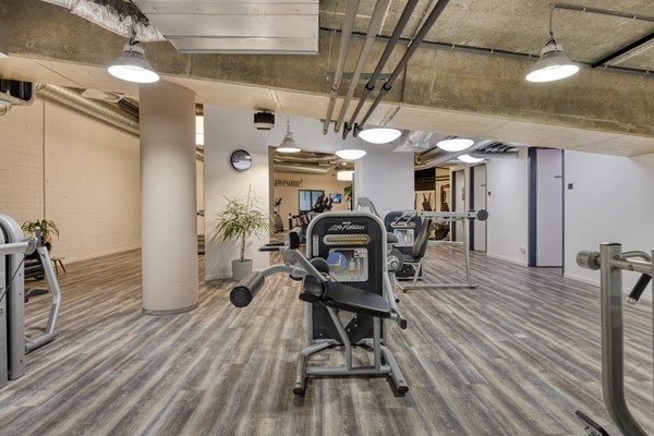 Medium property photo - Stationsplein 6, 6411 NE Heerlen