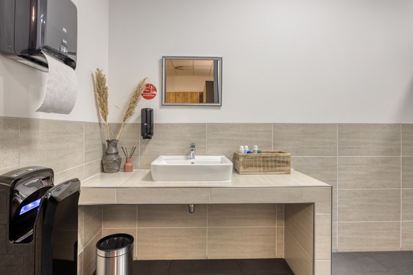 Medium property photo - Stationsplein 6, 6411 NE Heerlen