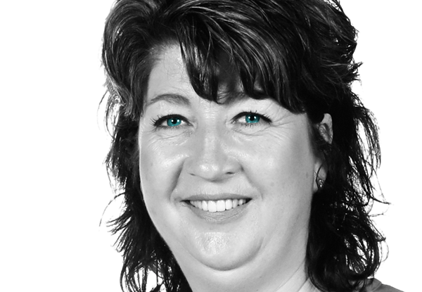 Elza Bond