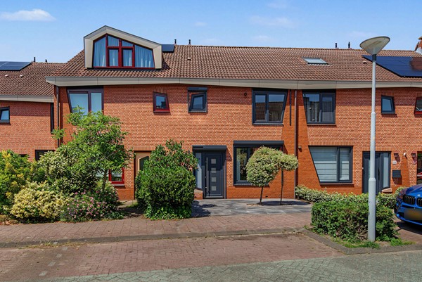 Verkocht onder voorbehoud: Pastoors Acker 38, 1965 RZ Heemskerk