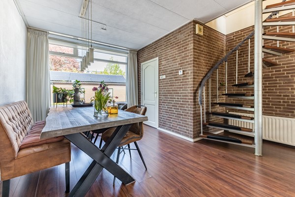 Medium property photo - Veenenburgerlaan 11, 2182 DA Hillegom
