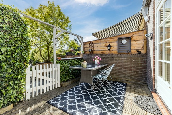 Medium property photo - Veenenburgerlaan 11, 2182 DA Hillegom