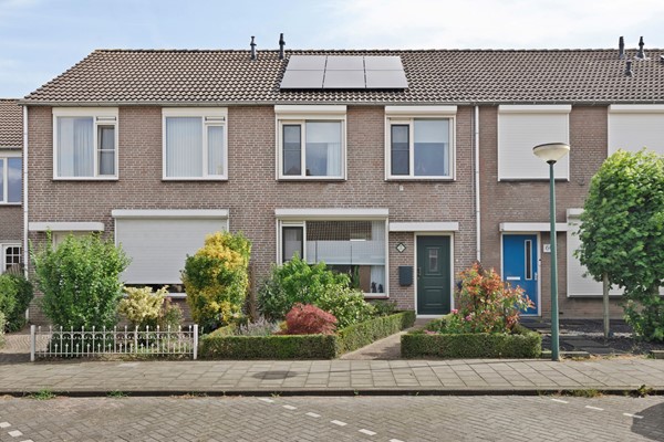Te koop: Goed onderhouden gezinswoning met 4 slaapkamers!