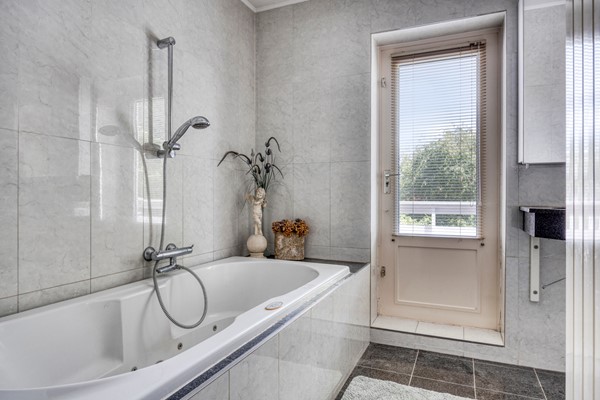 Medium property photo - Kuringen 15, 4761 VB Zevenbergen