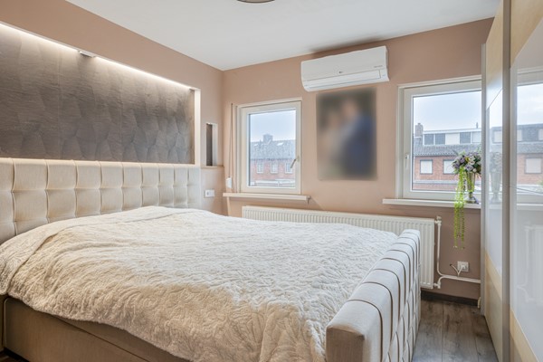 Medium property photo - Ratelaarstraat 20, 4621 CW Bergen op Zoom